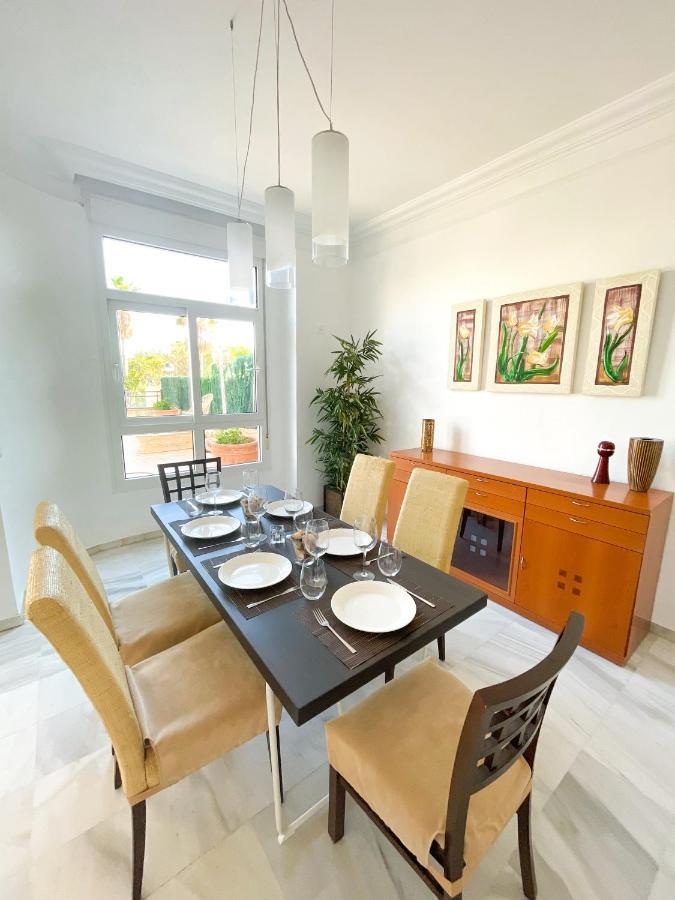 Modern Three-Level Apartment Near The Sea Benalmádena Eksteriør bilde