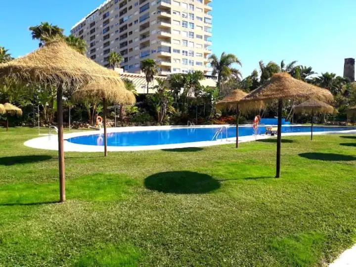 Modern Three-Level Apartment Near The Sea Benalmádena Eksteriør bilde