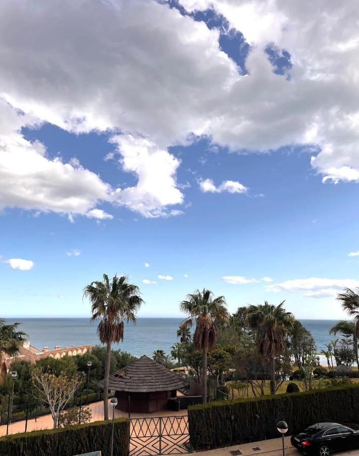 Modern Three-Level Apartment Near The Sea Benalmádena Eksteriør bilde
