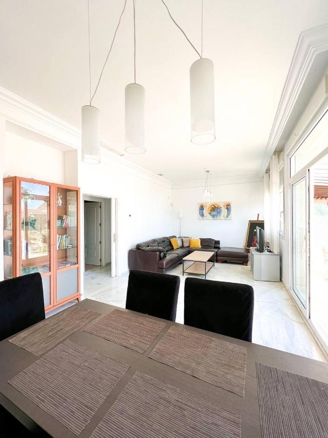Modern Three-Level Apartment Near The Sea Benalmádena Eksteriør bilde
